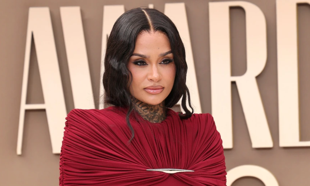Ca sĩ Mỹ Kehlani tỏa sáng với thiết kế của NTK Việt tại lễ trao giải BET 2026 - hình ảnh - u888app.vip Ca sĩ Mỹ Kehlani tỏa sáng với thiết kế của NTK Việt tại lễ trao giải BET 2026 - hình ảnh - u888app.vip