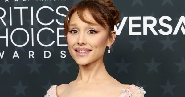 U888 Baccarat và Cú Bật Lại Hoành Tráng Của Ariana Grande Trên BXH Billboard - hình ảnh - u888app.vip U888 Baccarat và Cú Bật Lại Hoành Tráng Của Ariana Grande Trên BXH Billboard - hình ảnh - u888app.vip