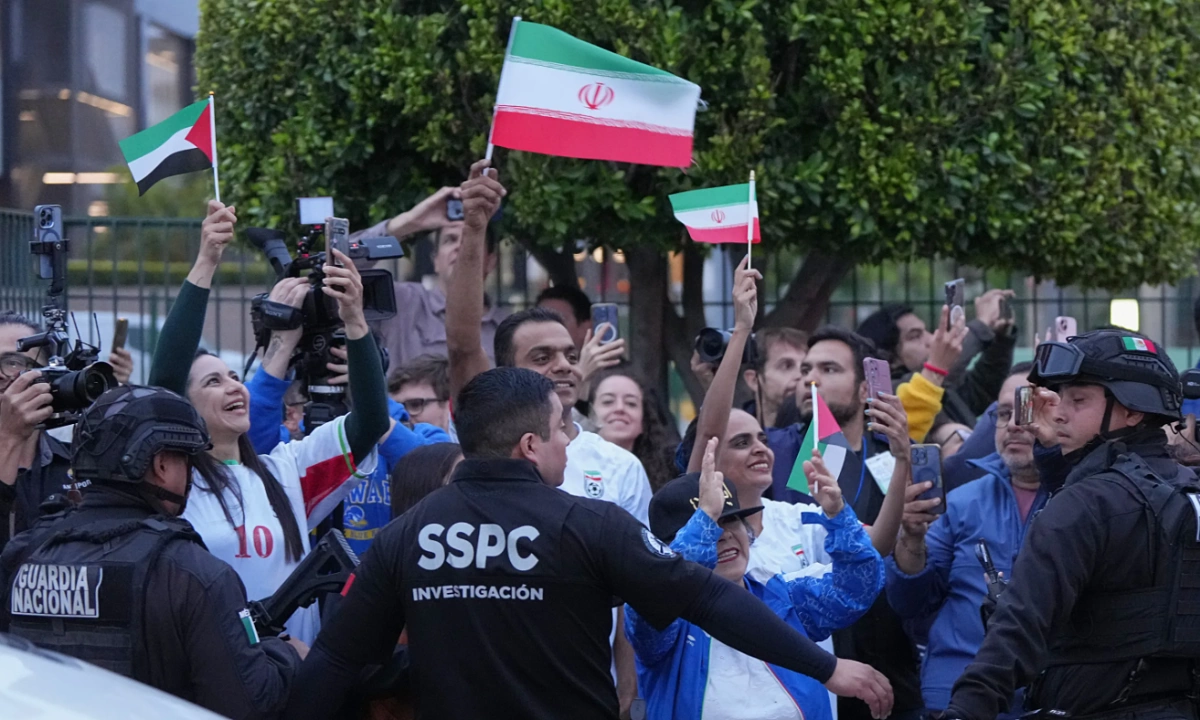 FIFA Thu Hồi Suất Mua Vé World Cup Của CĐV Iran: Tác Động Đến Người Hâm Mộ Và Cơ Hội Cá Cược - hình ảnh - u888app.vip