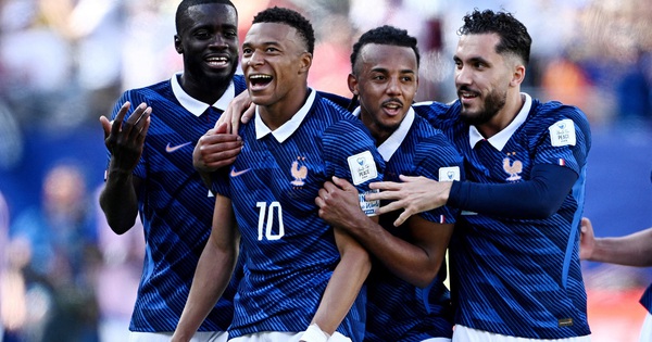 Mbappe giải quyết cuộc tranh luận nảy lửa ‘Messi – Ronaldo, ai giỏi hơn’ bằng câu trả lời gây sốc: góc nhìn mới cho người chơi Việt - hình ảnh - u888app.vip