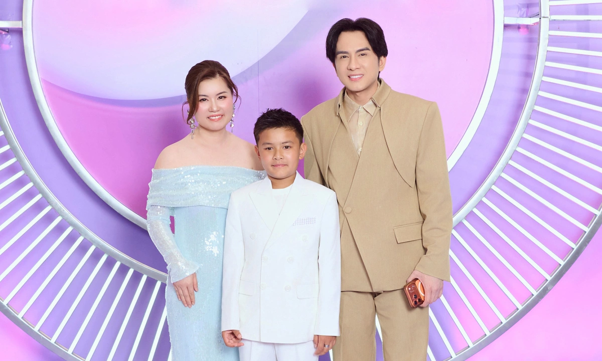 Đan Trường đưa vợ cũ và con trai đi sự kiện: góc nhìn mới cho người chơi Việt - hình ảnh - u888app.vip Đan Trường đưa vợ cũ và con trai đi sự kiện: góc nhìn mới cho người chơi Việt - hình ảnh - u888app.vip