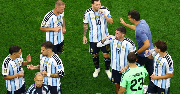 Messi răm rắp tuân lệnh, không bao giờ ‘cãi’ HLV Scaloni nửa lời, đủ tuyệt kỹ đấu… World Cup 2030 - hình ảnh - u888app.vip Messi răm rắp tuân lệnh, không bao giờ ‘cãi’ HLV Scaloni nửa lời, đủ tuyệt kỹ đấu… World Cup 2030 - hình ảnh - u888app.vip