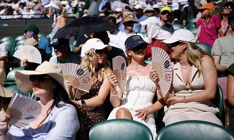 Wimbledon ‘bất lực’ trước World Cup 2026: góc nhìn mới cho người chơi Việt - hình ảnh - u888app.vip Wimbledon ‘bất lực’ trước World Cup 2026: góc nhìn mới cho người chơi Việt - hình ảnh - u888app.vip