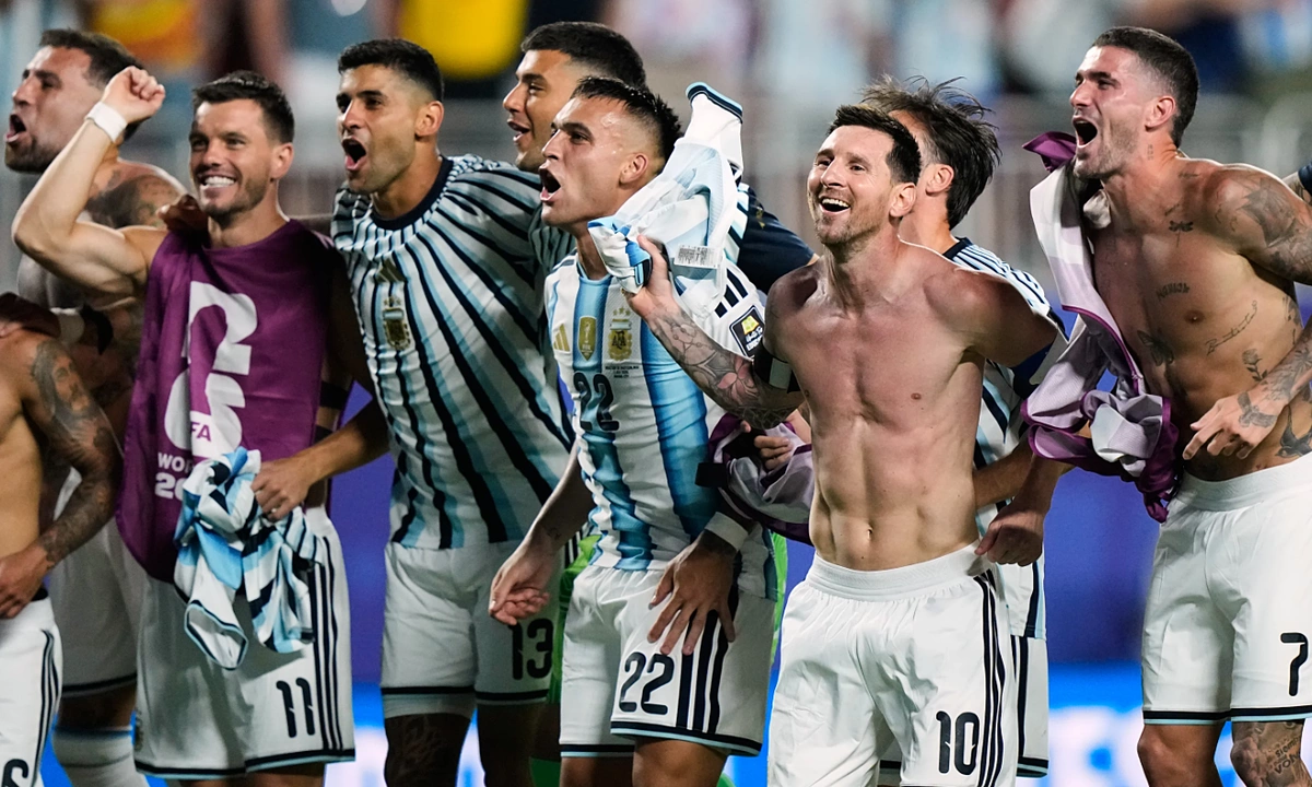 Messi háo hức khi lần đầu chạm trán đội tuyển Anh: góc nhìn mới cho người chơi Việt - hình ảnh - u888app.vip